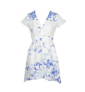 Robe Blanche à Motif Floral